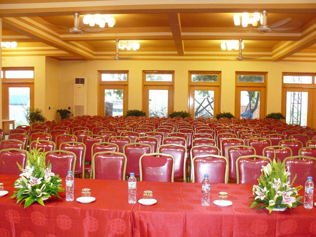 Lao Cai Galaxy Hotel מראה חיצוני תמונה